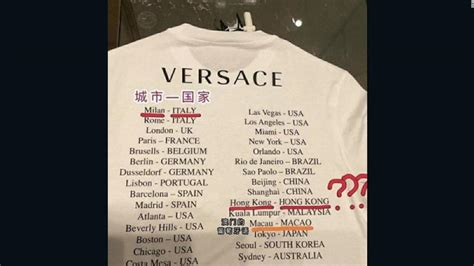 versace apologize over shirt|Versace news.